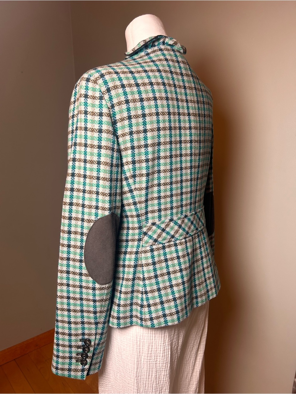 Talbots Collection Size 8 Wool
Plaid Blazer - Picture 5 of 13